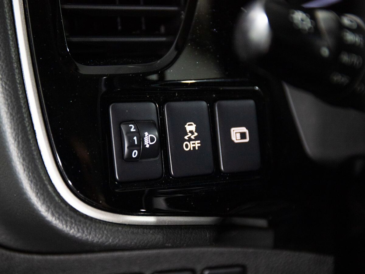 Mitsubishi Outlander 2018 - фото автомобиля