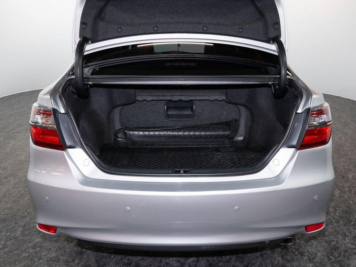 Toyota Camry 2017 - фото автомобиля