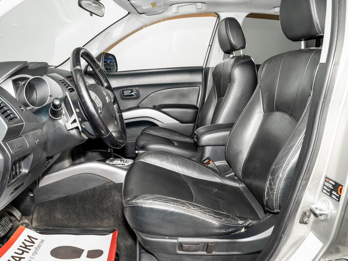 Mitsubishi Outlander 2008 - фото автомобиля