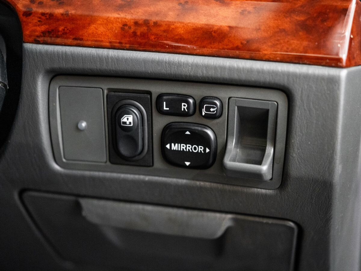 Toyota Allion 2004 - фото автомобиля