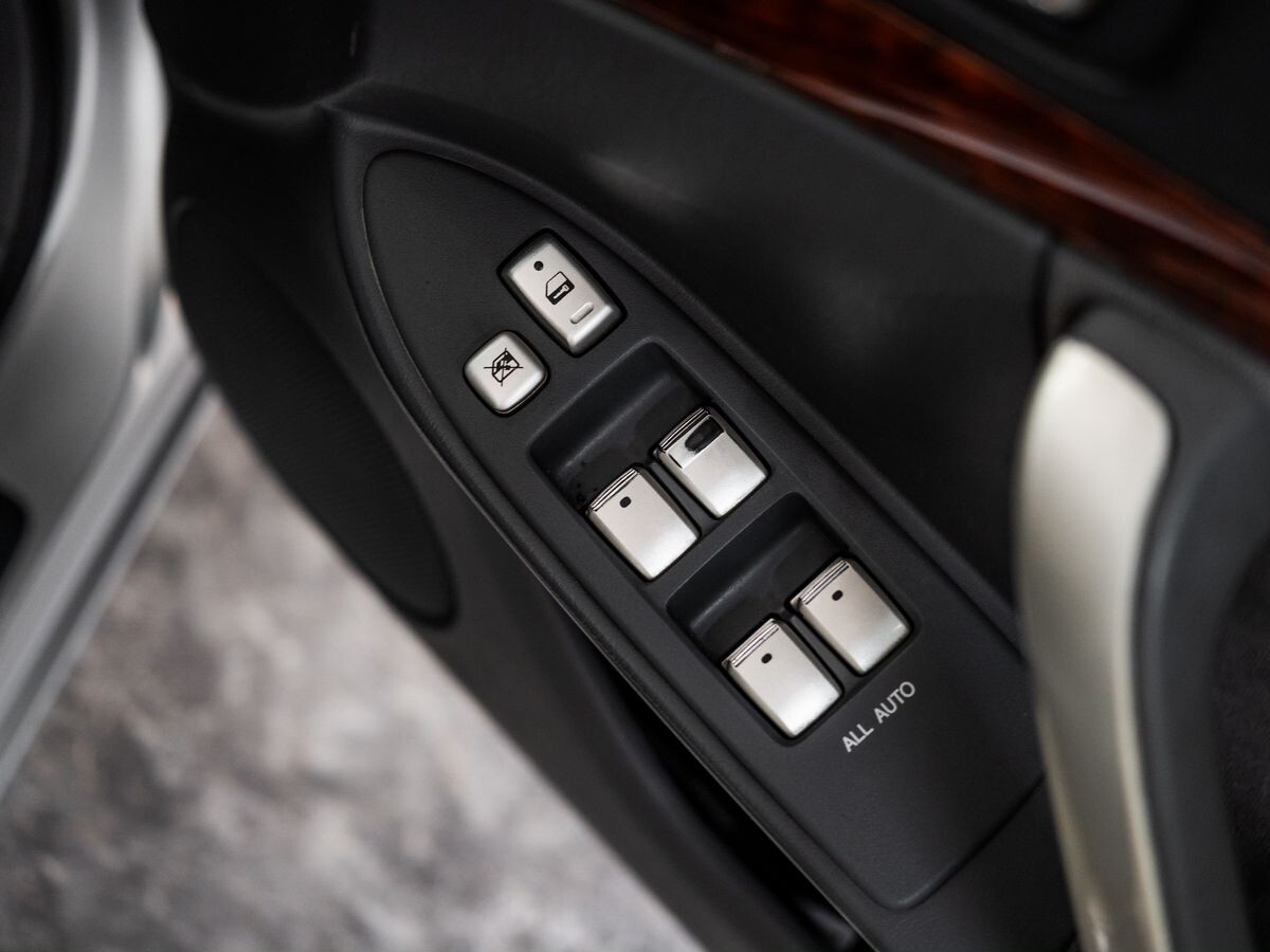 Toyota Allion 2004 - фото автомобиля