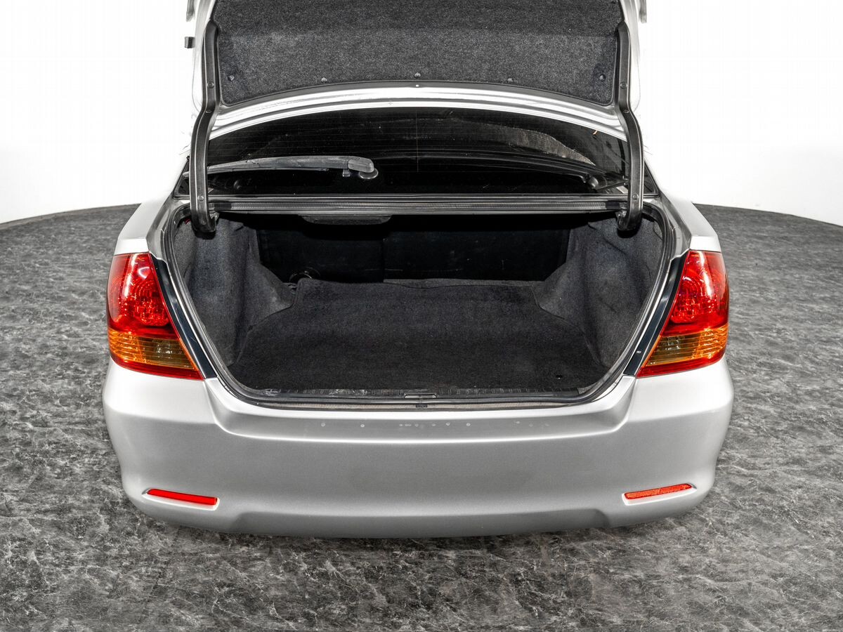 Toyota Allion 2004 - фото автомобиля