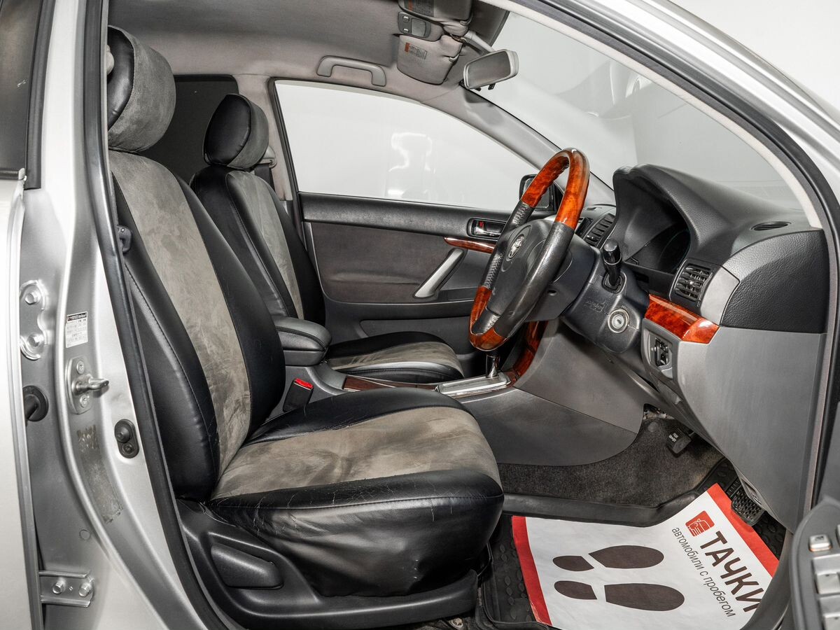 Toyota Allion 2004 - фото автомобиля