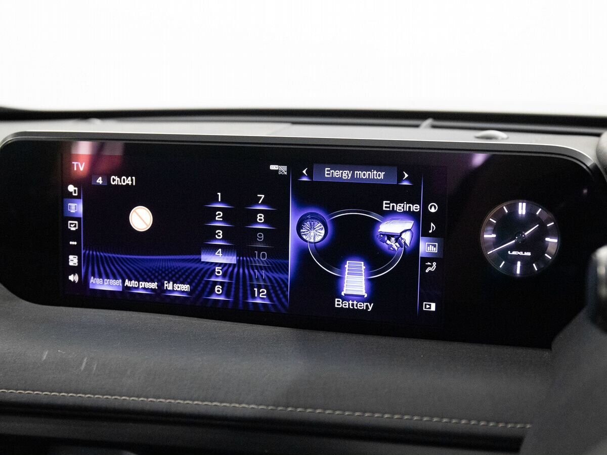 Lexus UX 2019 - фото автомобиля