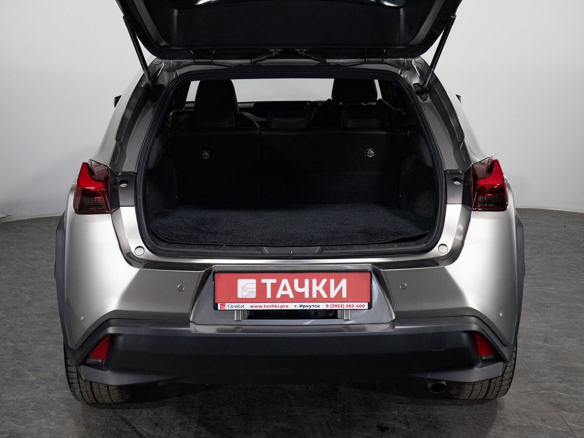 Lexus UX 2019 - фото автомобиля