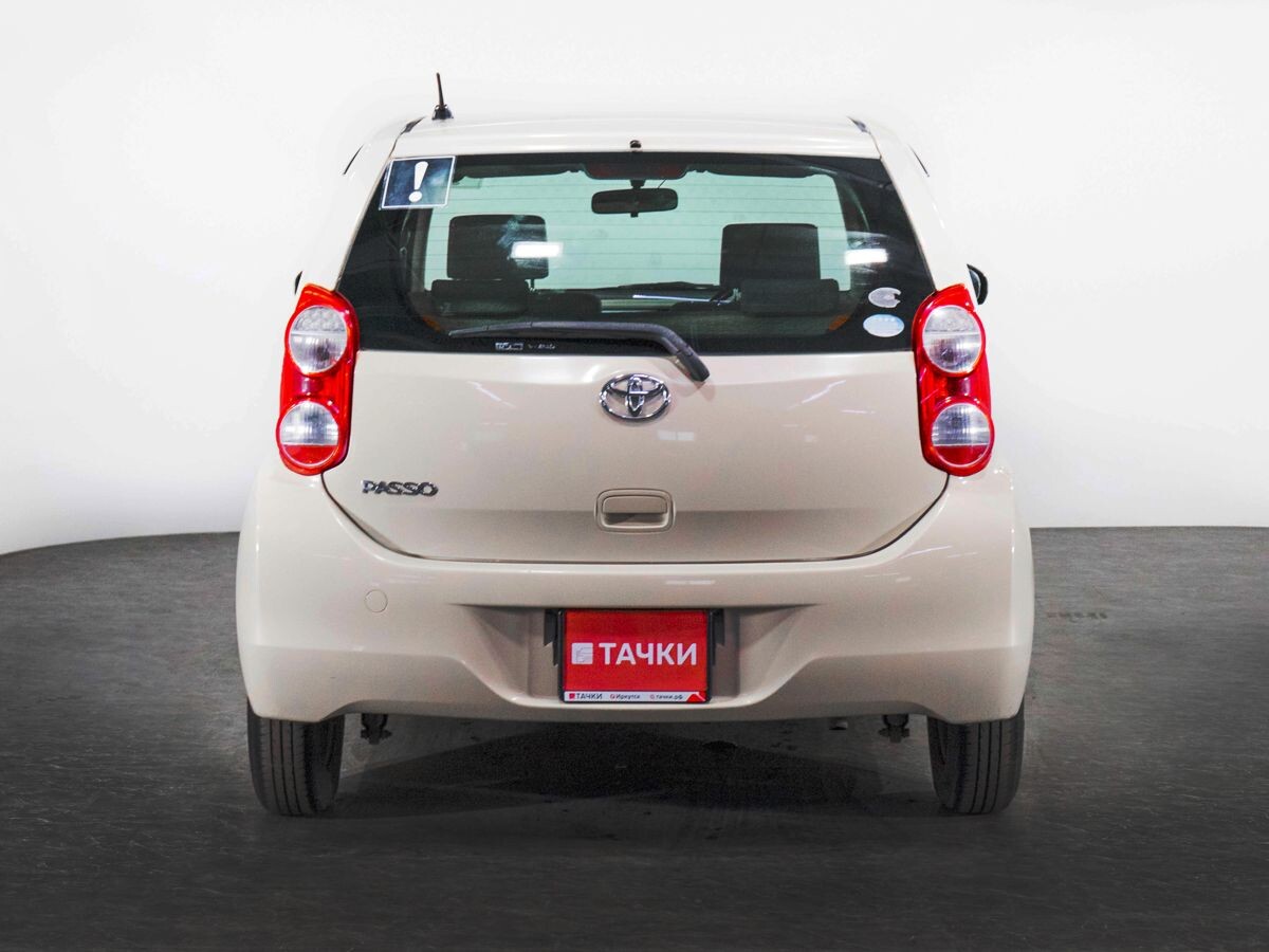 Toyota Passo 2010 - фото автомобиля