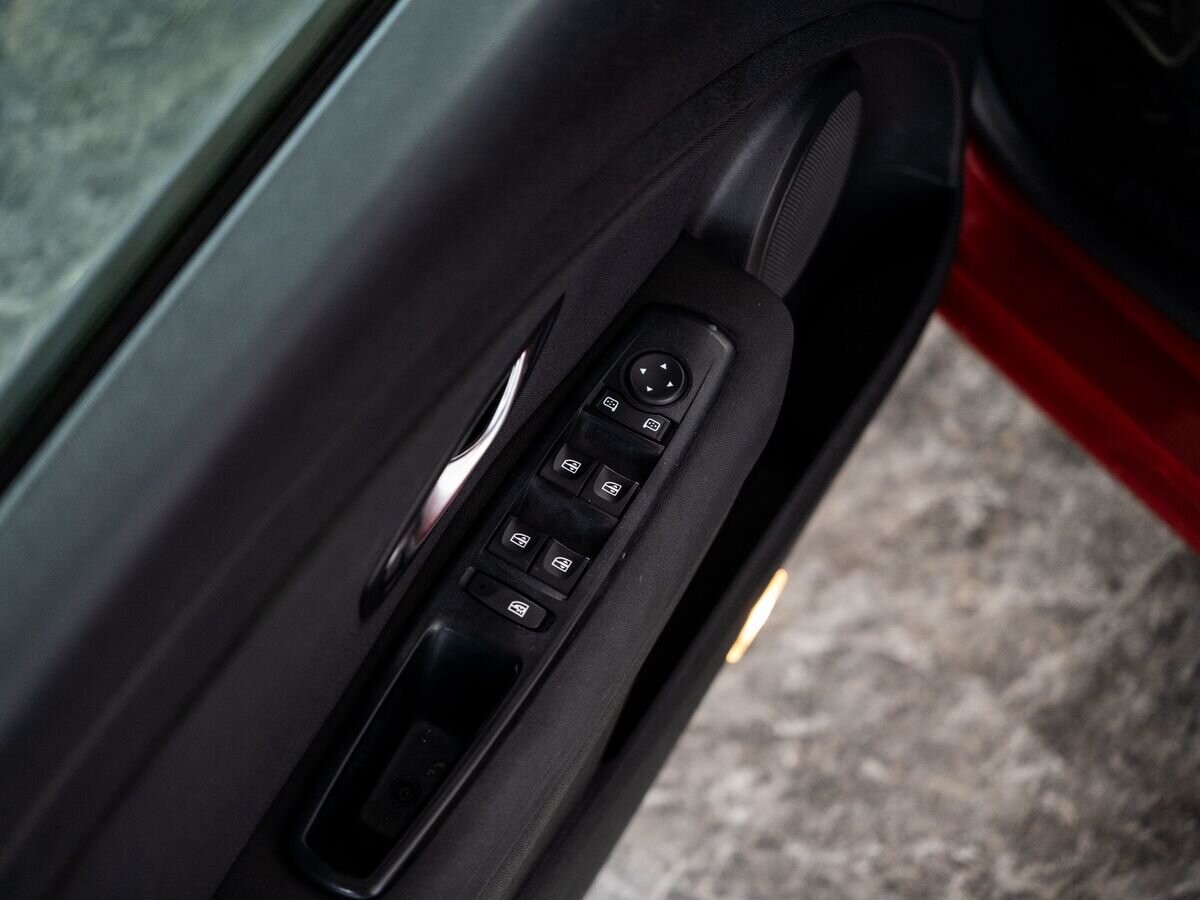 Renault Megane 2011 - фото автомобиля