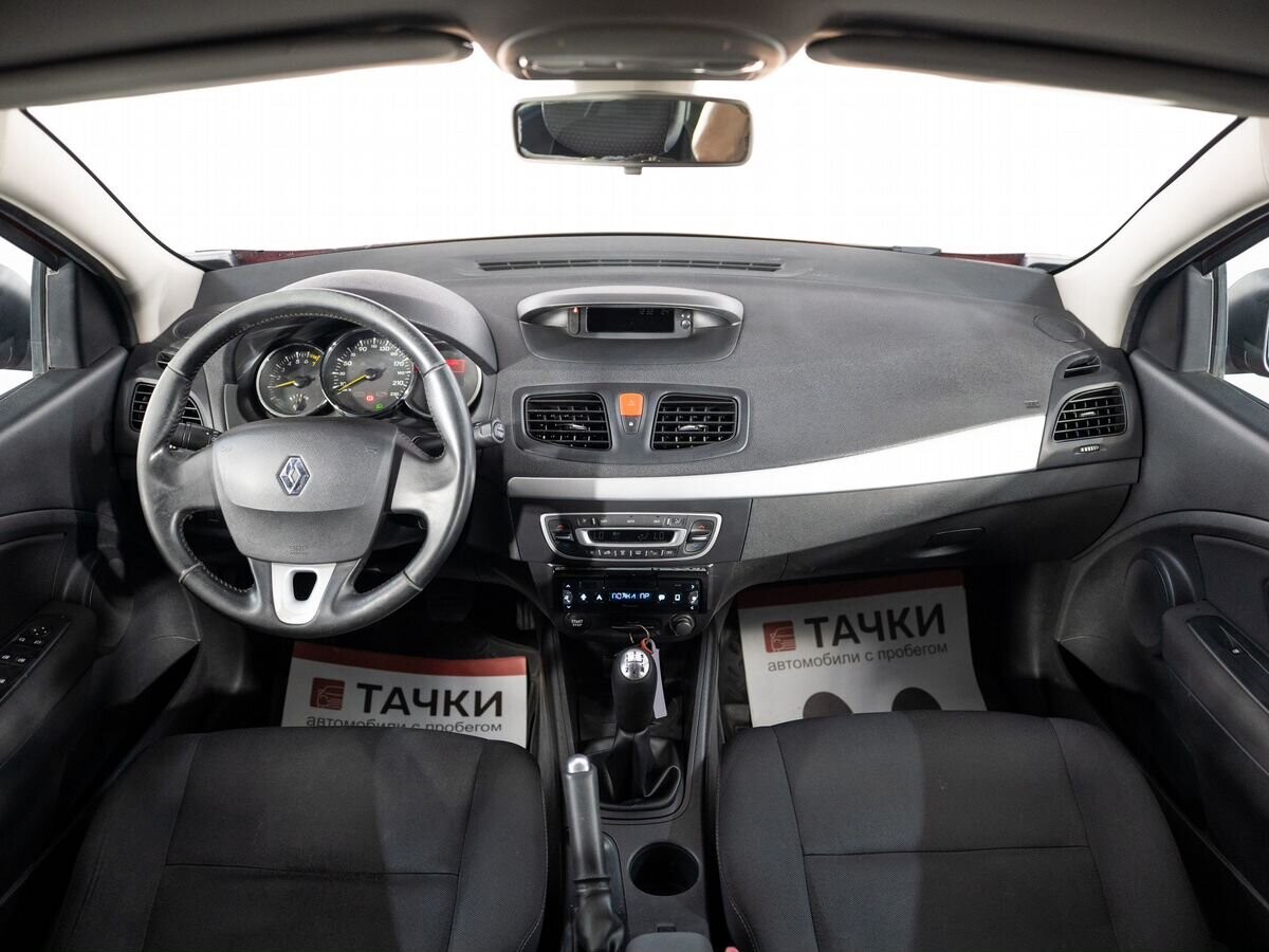 Renault Megane 2011 - фото автомобиля