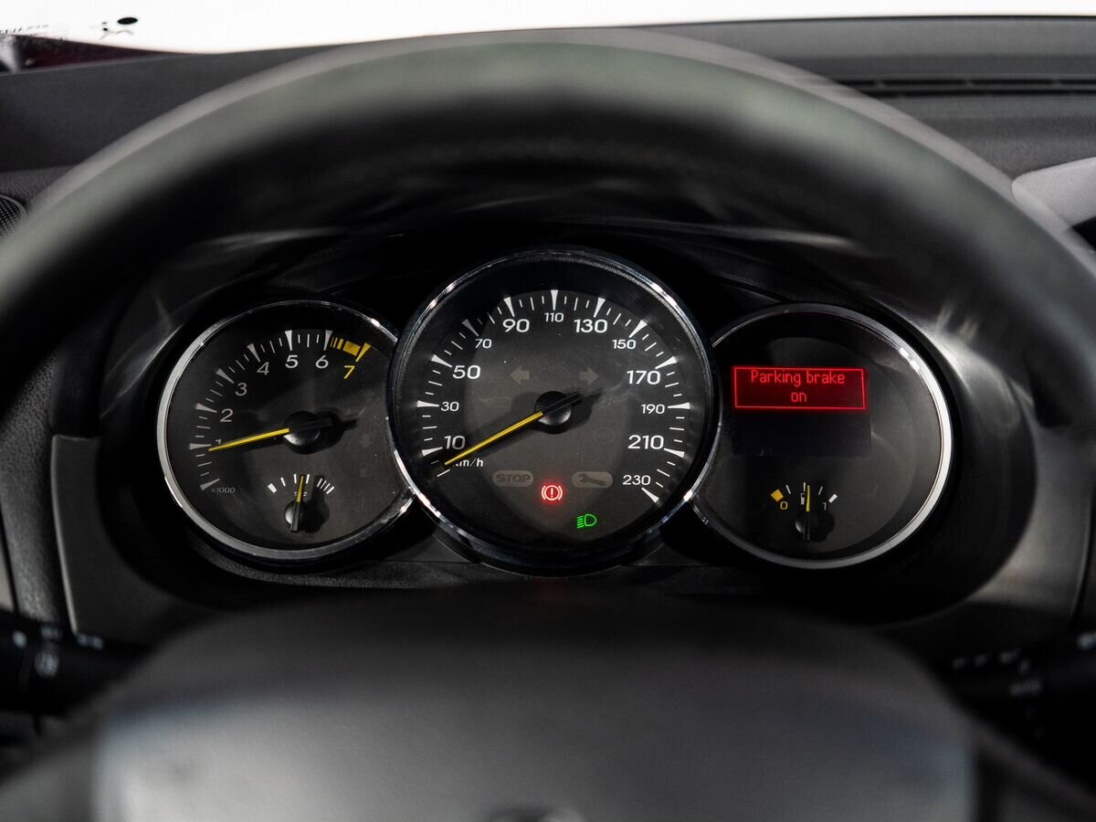 Renault Megane 2011 - фото автомобиля