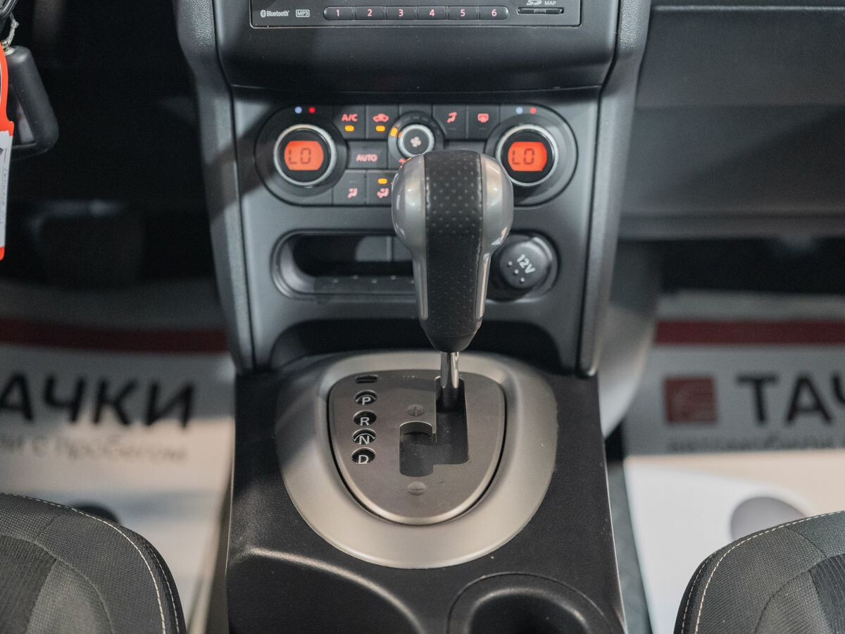 Nissan Qashqai 2011 - фото автомобиля