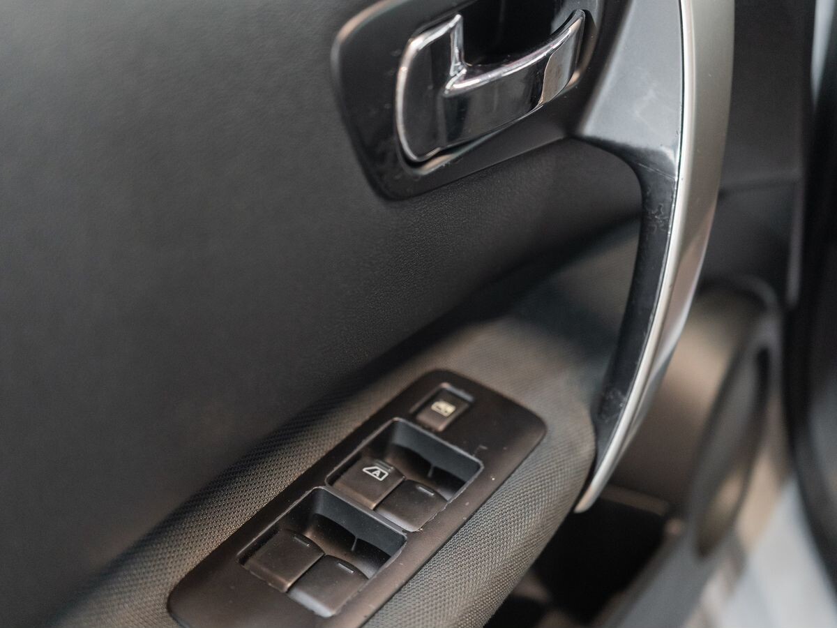 Nissan Qashqai 2011 - фото автомобиля