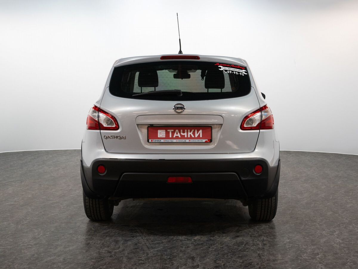 Nissan Qashqai 2011 - фото автомобиля