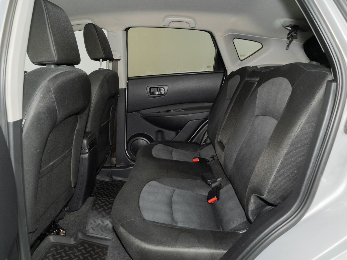 Nissan Qashqai 2011 - фото автомобиля