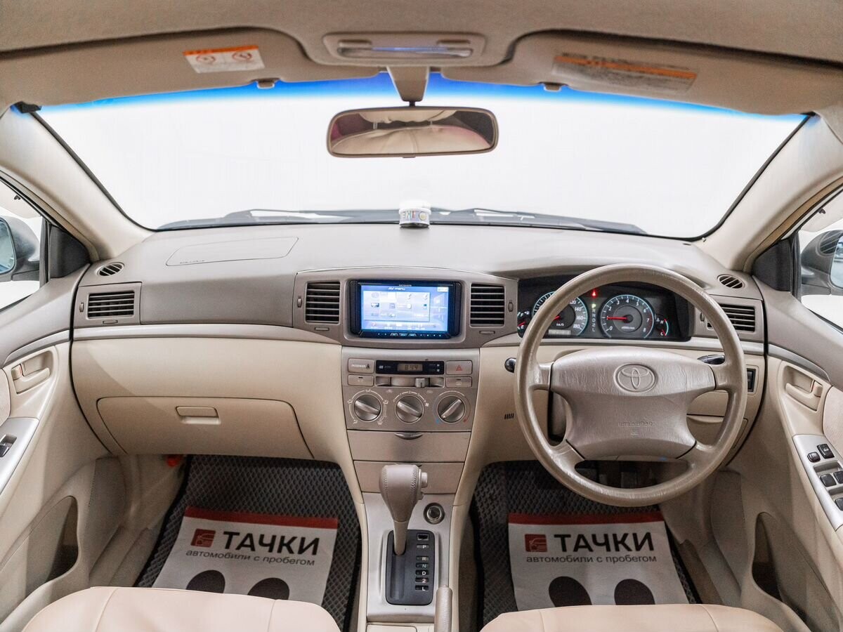 Toyota Corolla 2005 - фото автомобиля