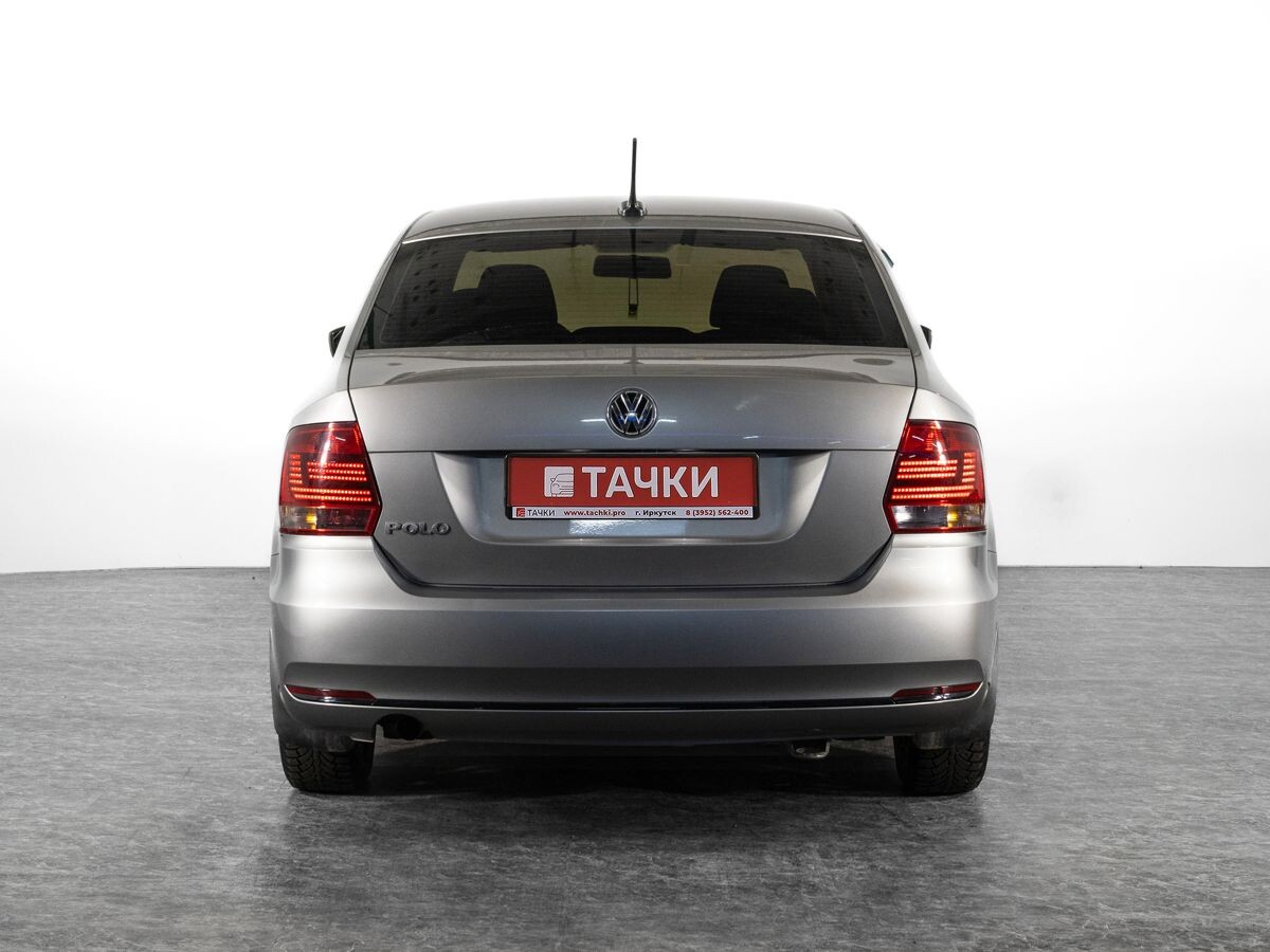 Volkswagen Polo 2017 - фото автомобиля