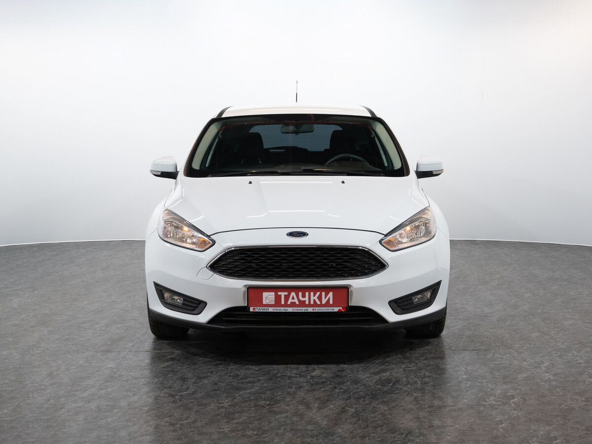Ford Focus 2018 - фото автомобиля