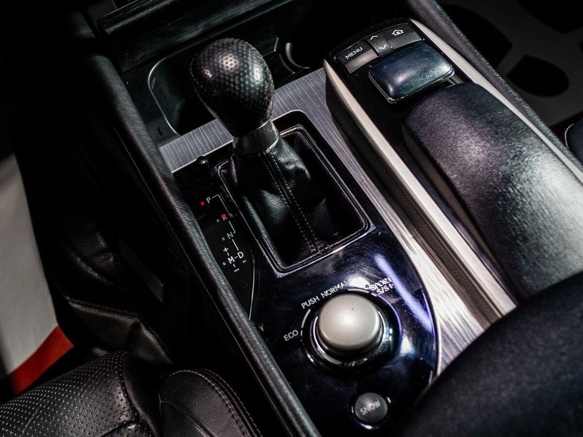 Lexus GS 2012 - фото автомобиля