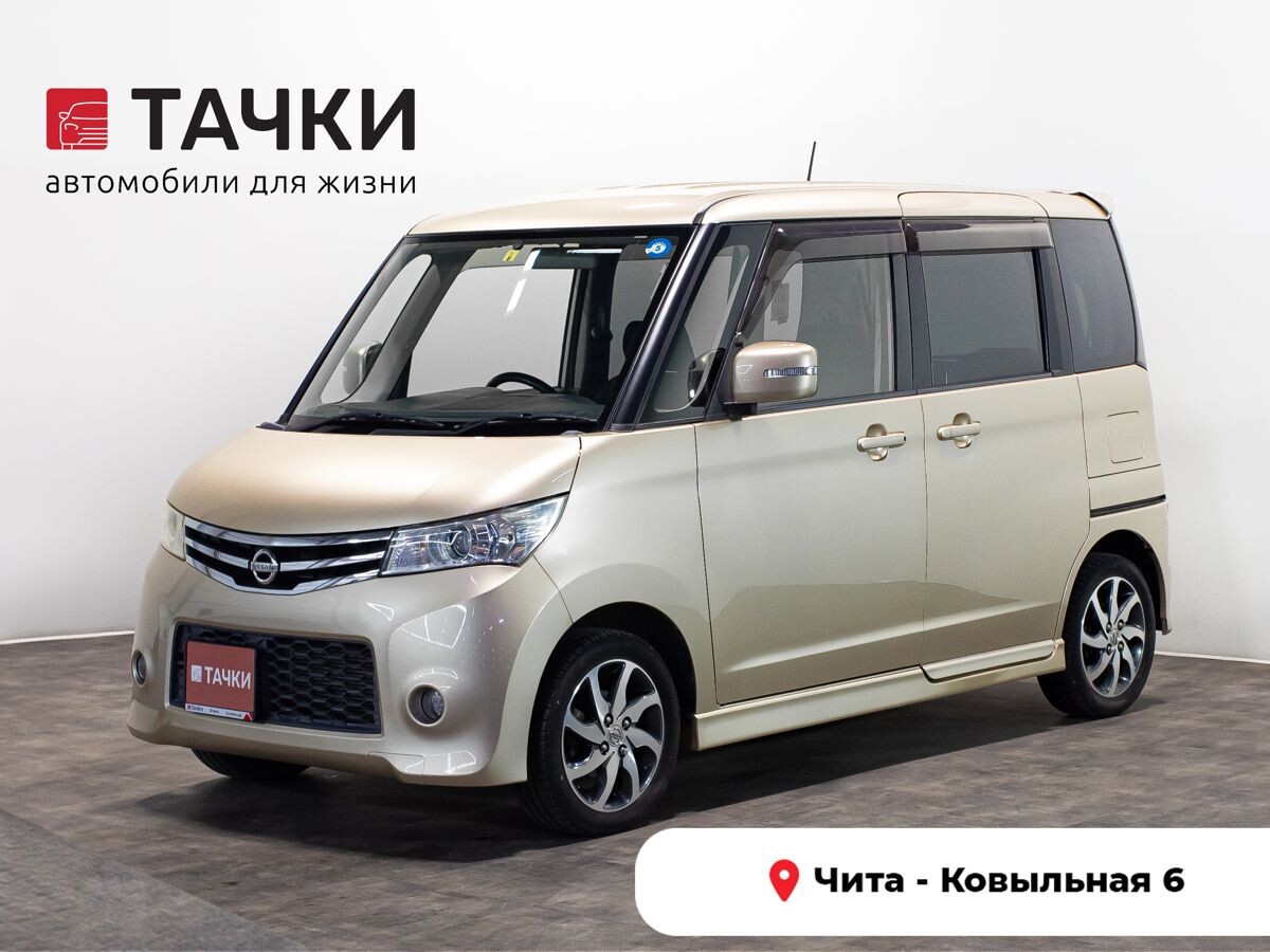 Nissan Roox 2011 - фото автомобиля