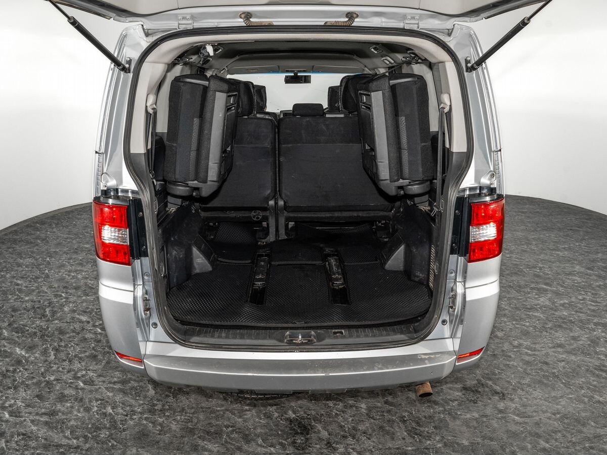 Mitsubishi Delica D:5 2014 - фото автомобиля