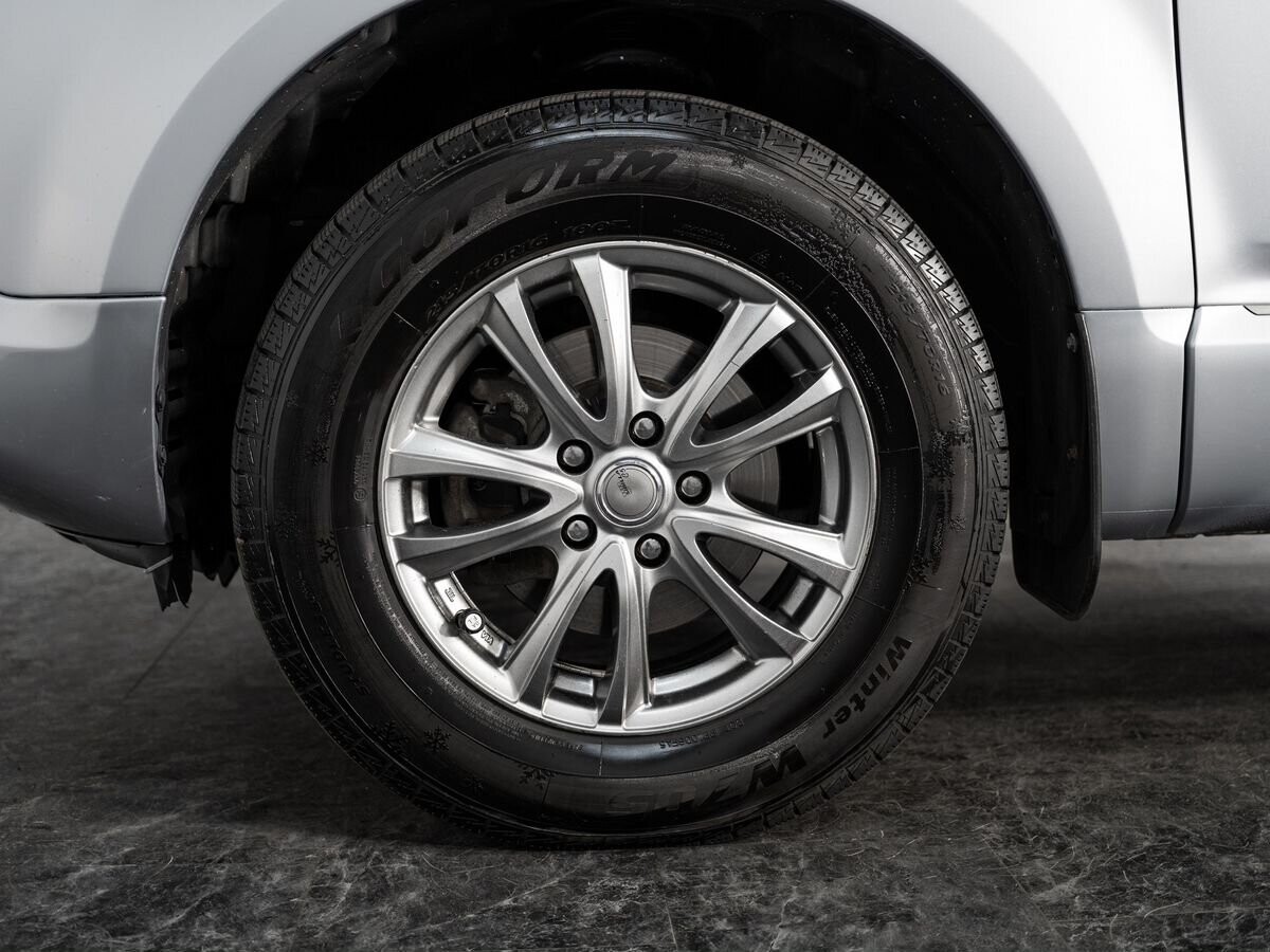 Mitsubishi Delica D:5 2014 - фото автомобиля