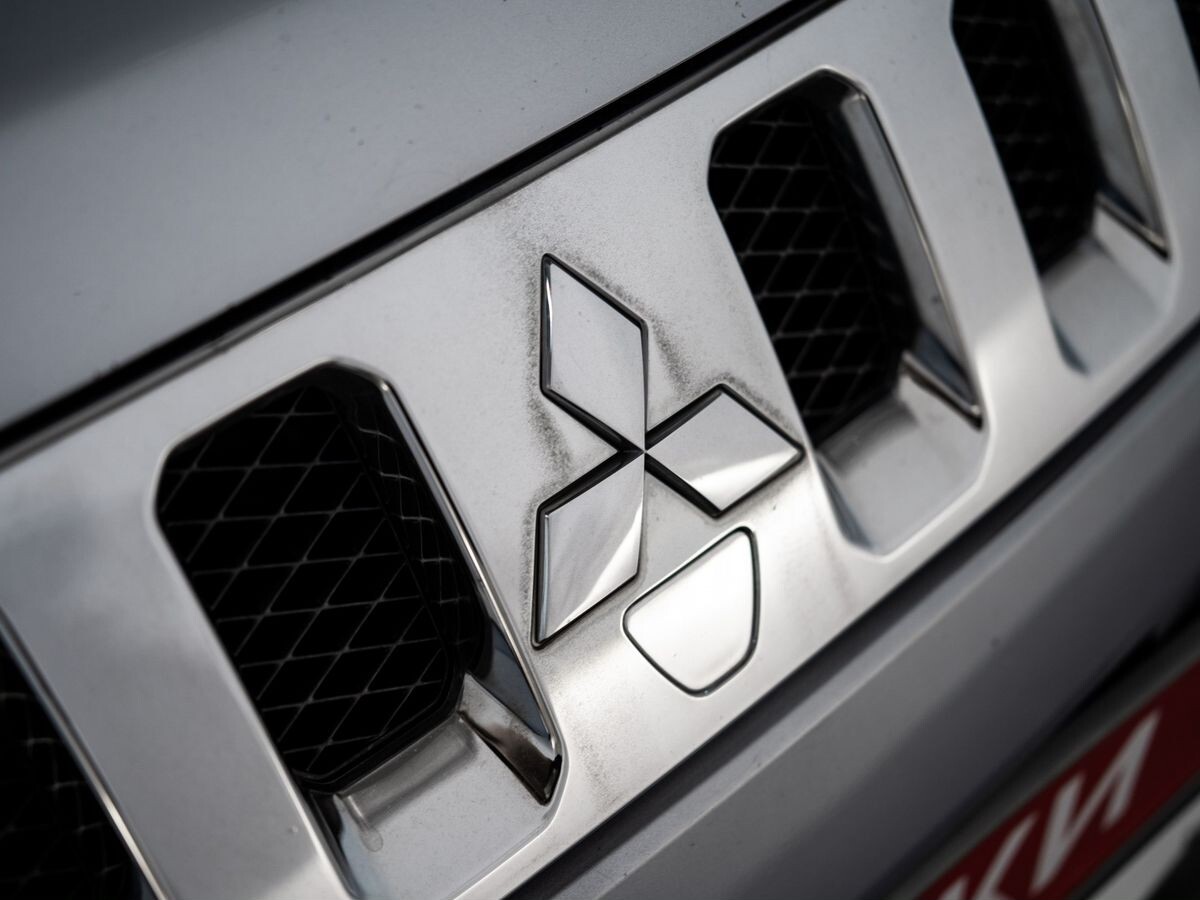 Mitsubishi Delica D:5 2014 - фото автомобиля