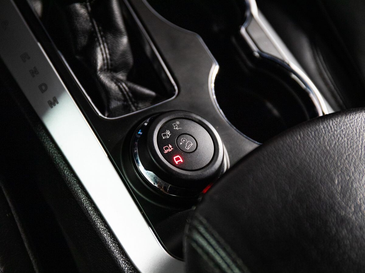 Ford Explorer 2014 - фото автомобиля