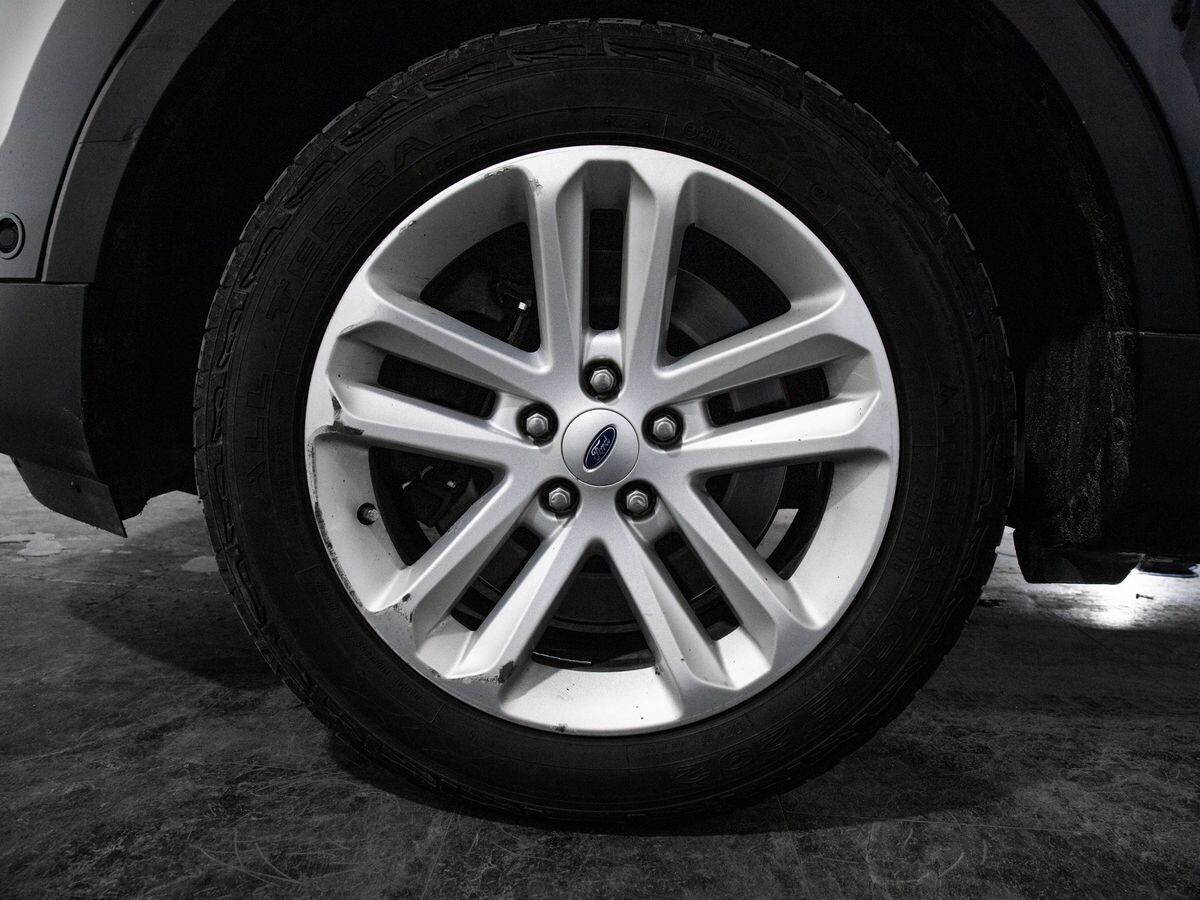 Ford Explorer 2014 - фото автомобиля