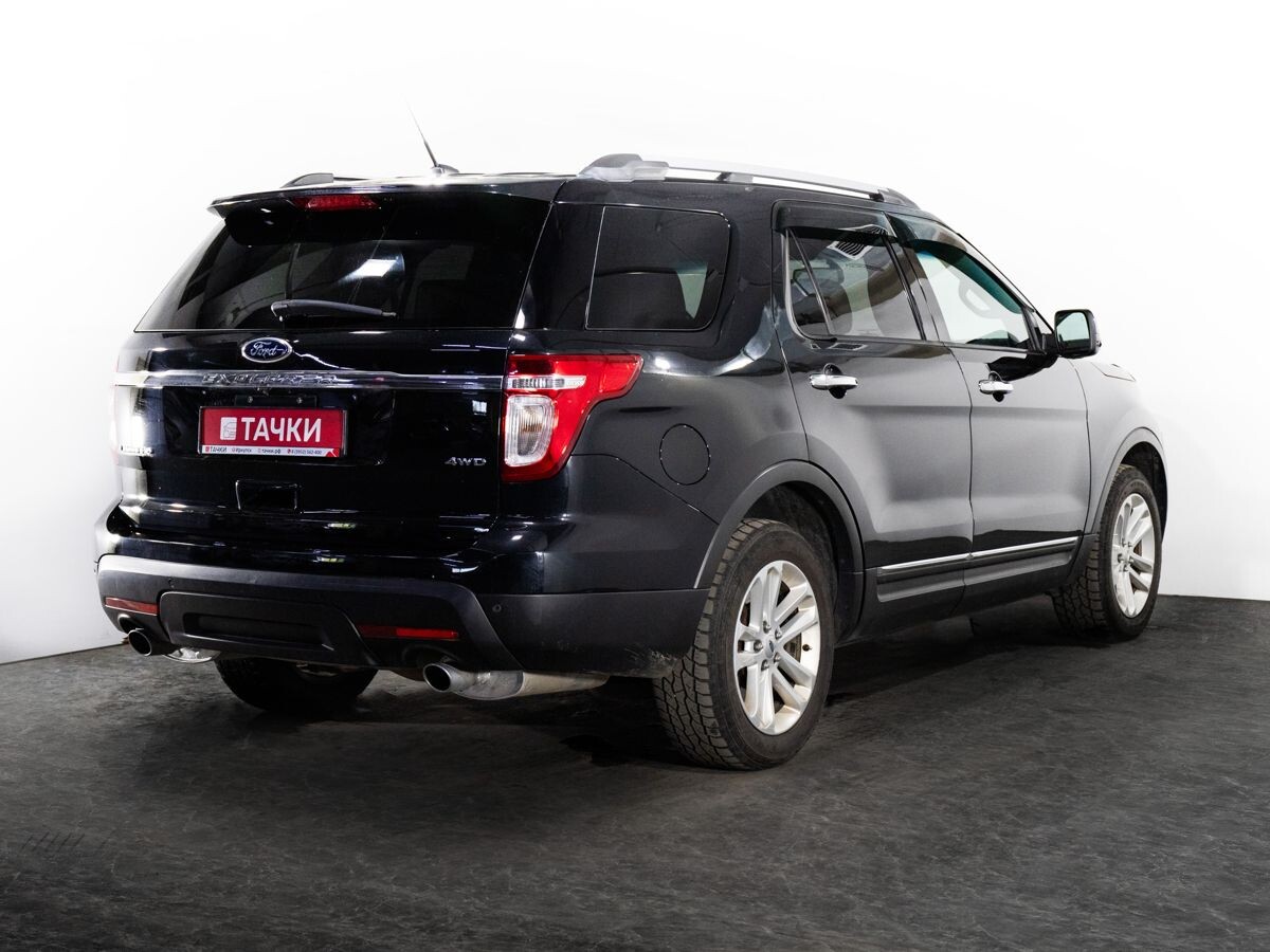 Ford Explorer 2014 - фото автомобиля