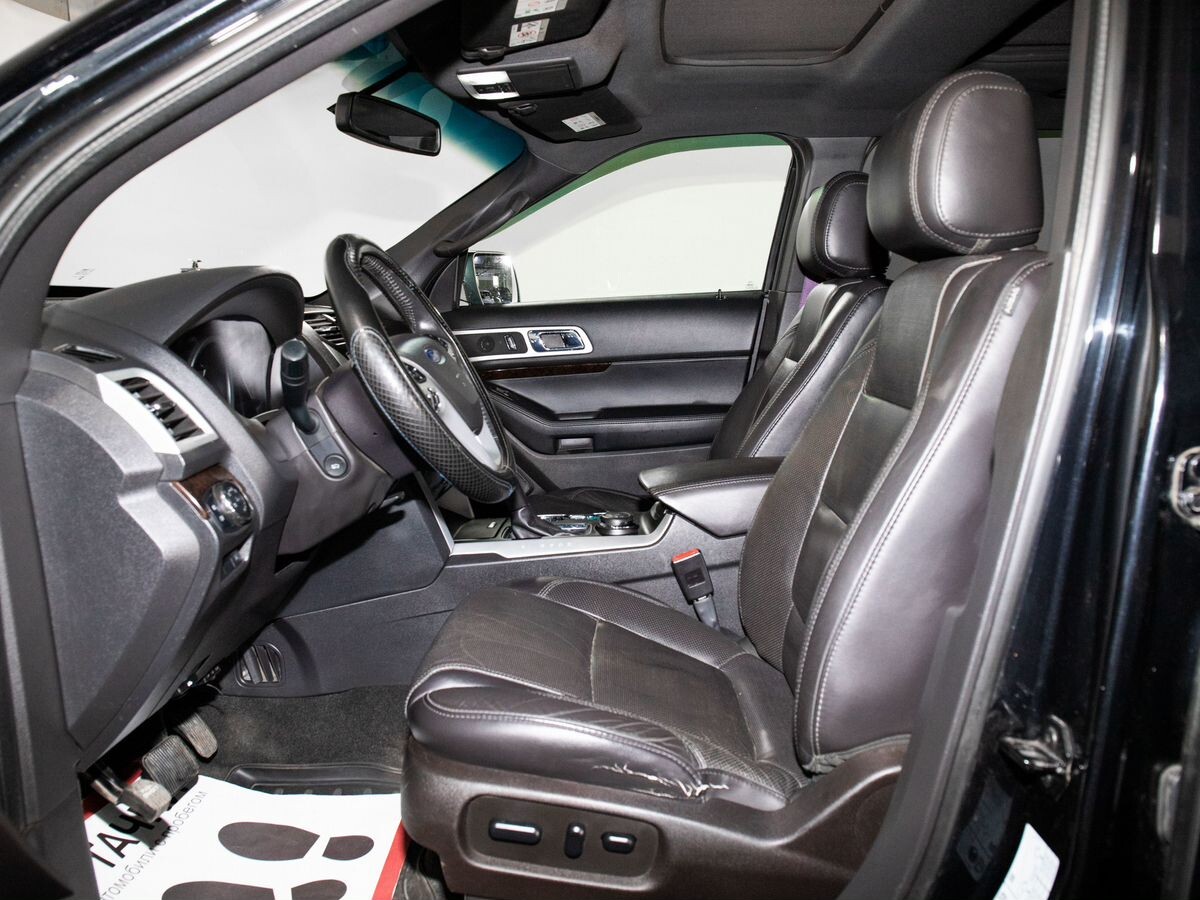 Ford Explorer 2014 - фото автомобиля