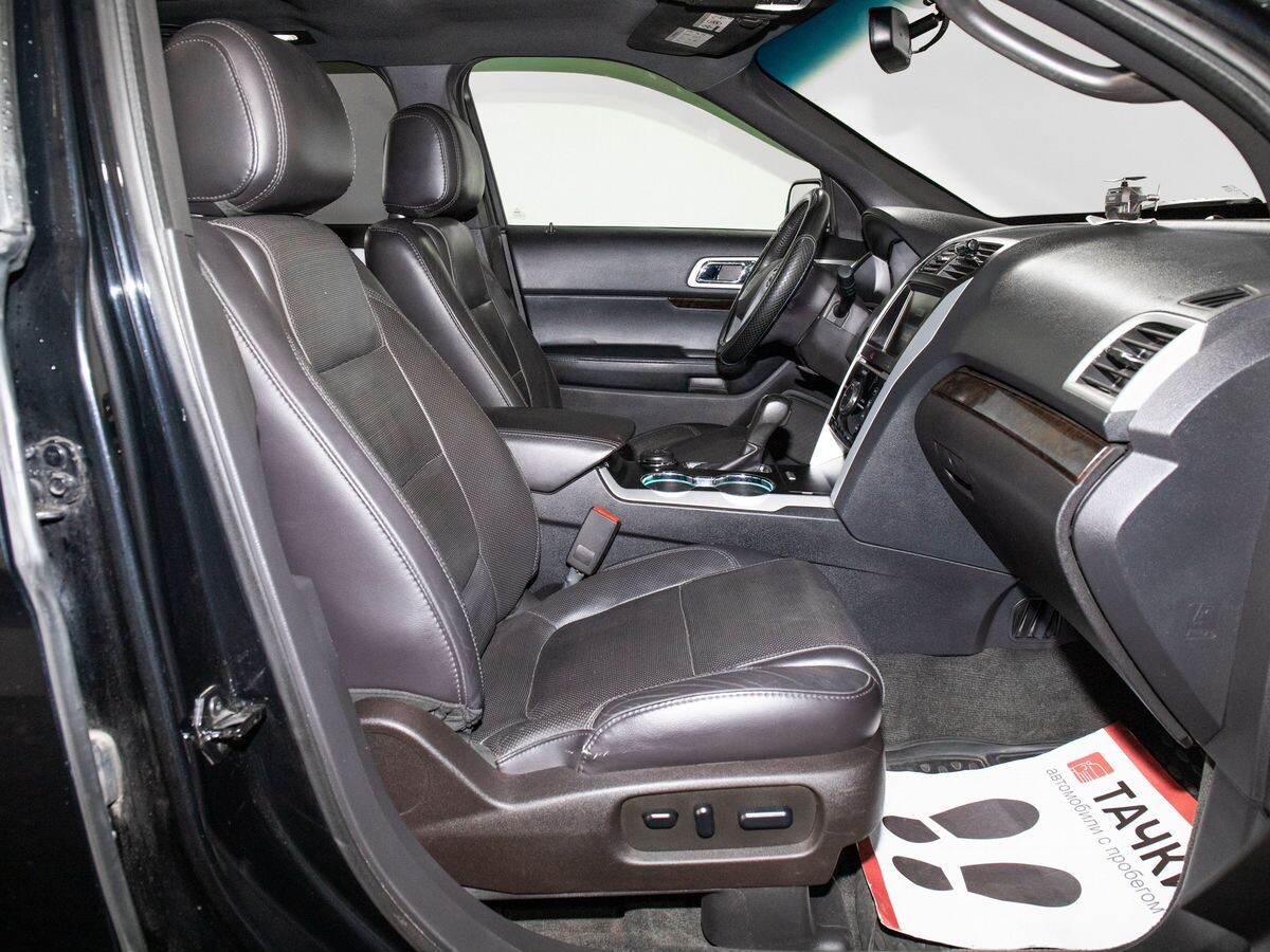 Ford Explorer 2014 - фото автомобиля