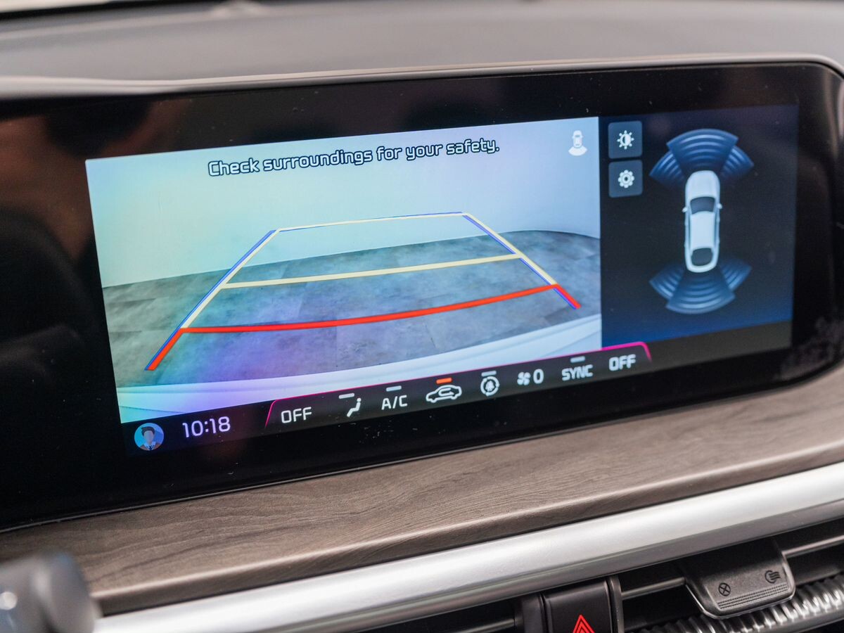 Kia K5 2023 - фото автомобиля