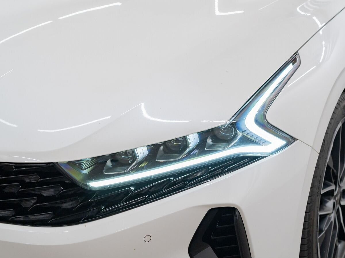Kia K5 2023 - фото автомобиля