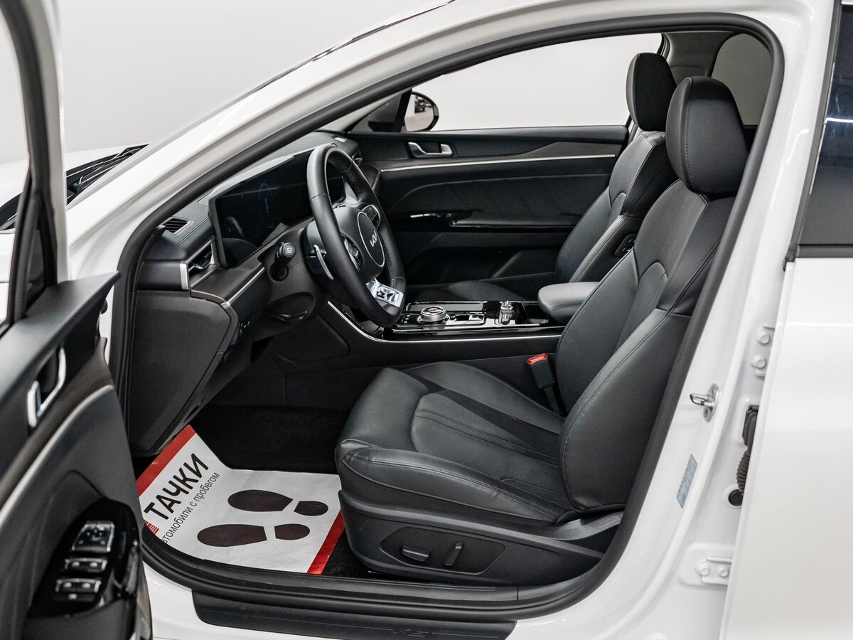 Kia K5 2023 - фото автомобиля