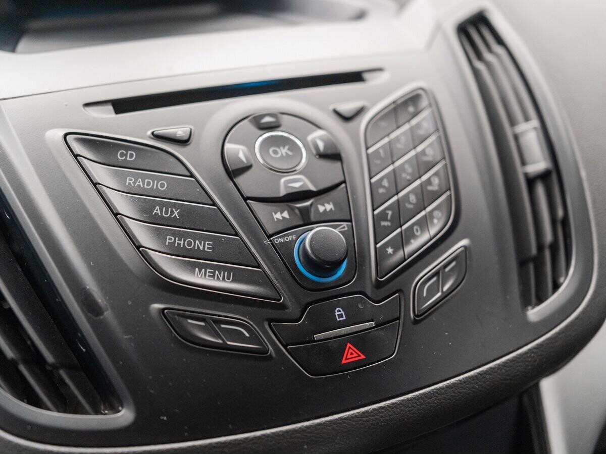 Ford Kuga 2014 - фото автомобиля