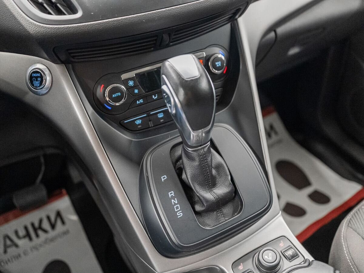 Ford Kuga 2014 - фото автомобиля