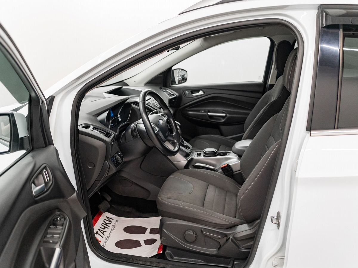 Ford Kuga 2014 - фото автомобиля