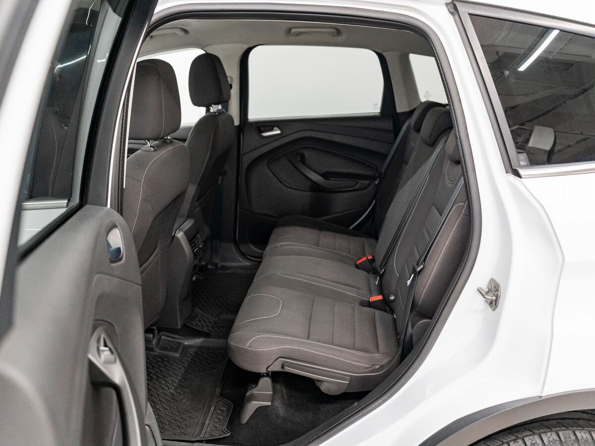 Ford Kuga 2014 - фото автомобиля