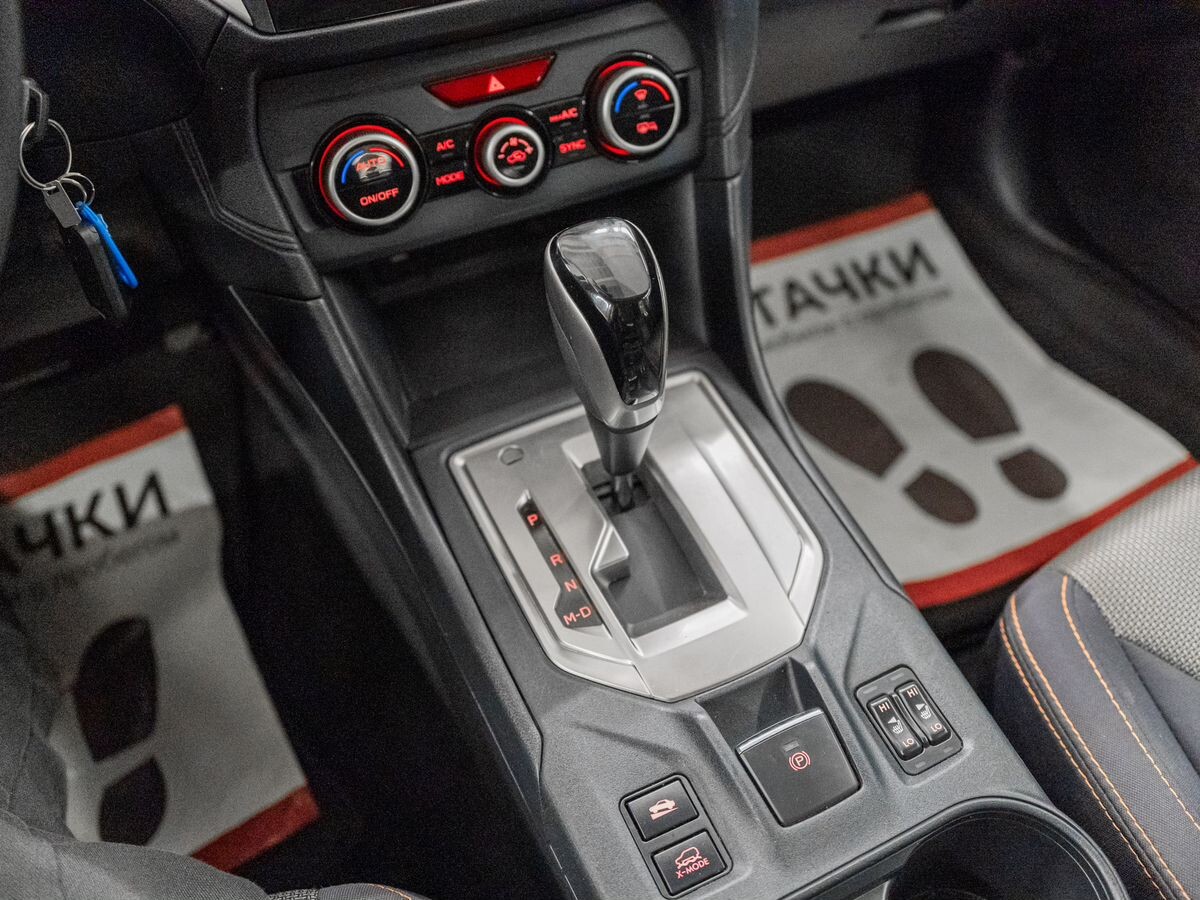 Subaru XV 2018 - фото автомобиля