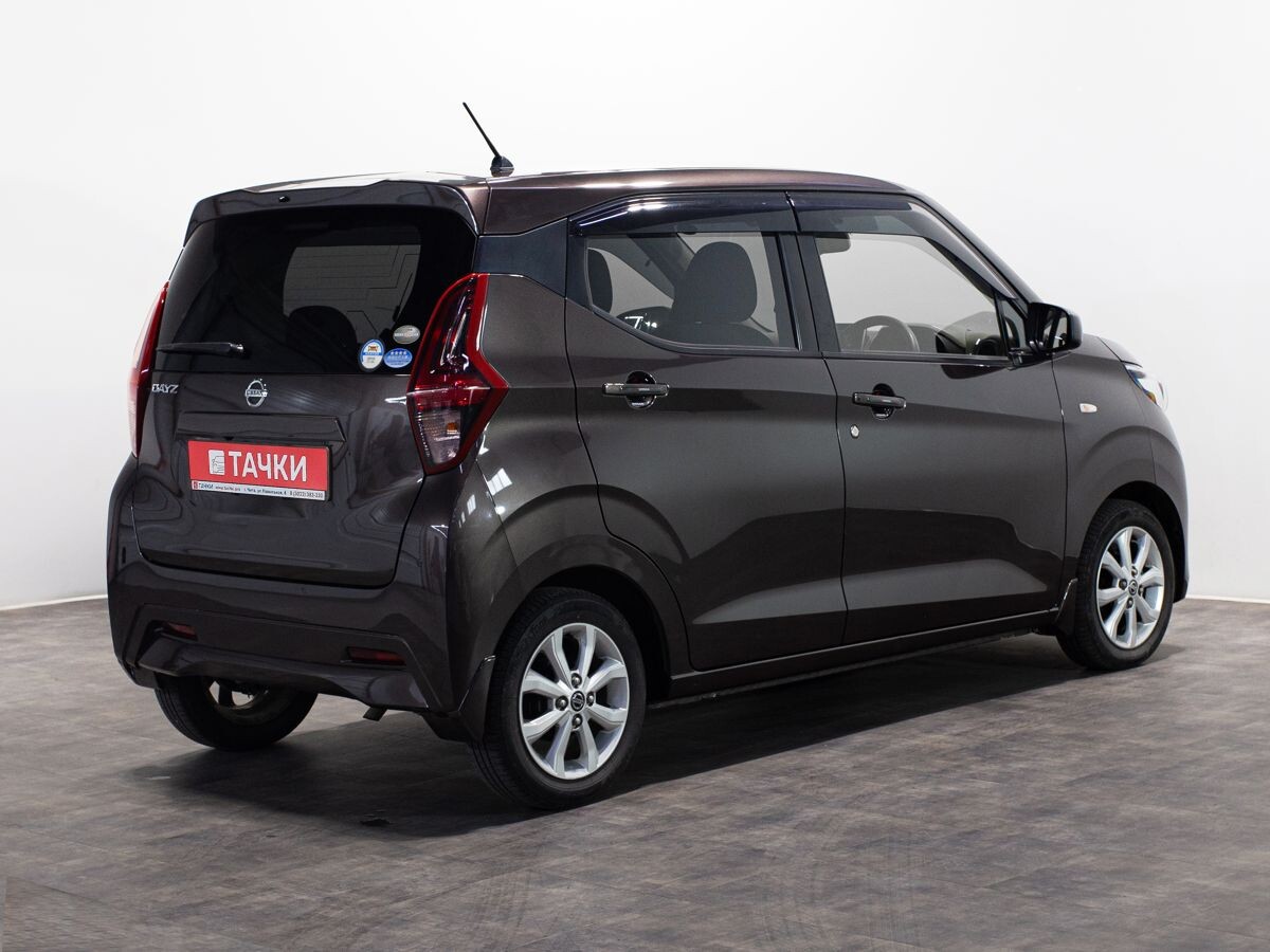 Nissan Dayz 2020 - фото автомобиля