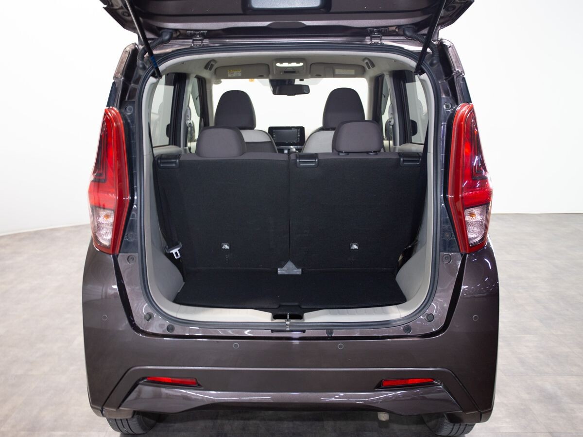 Nissan Dayz 2020 - фото автомобиля