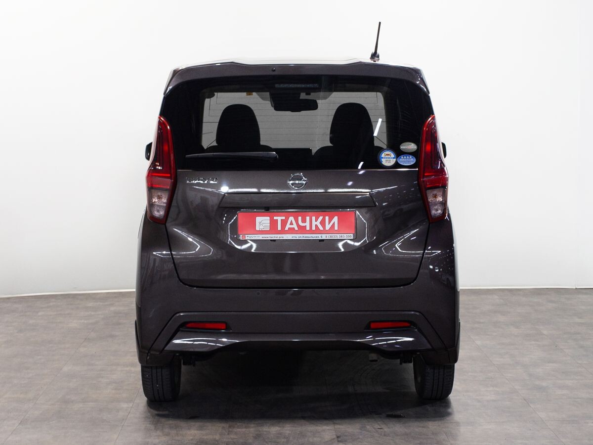 Nissan Dayz 2020 - фото автомобиля