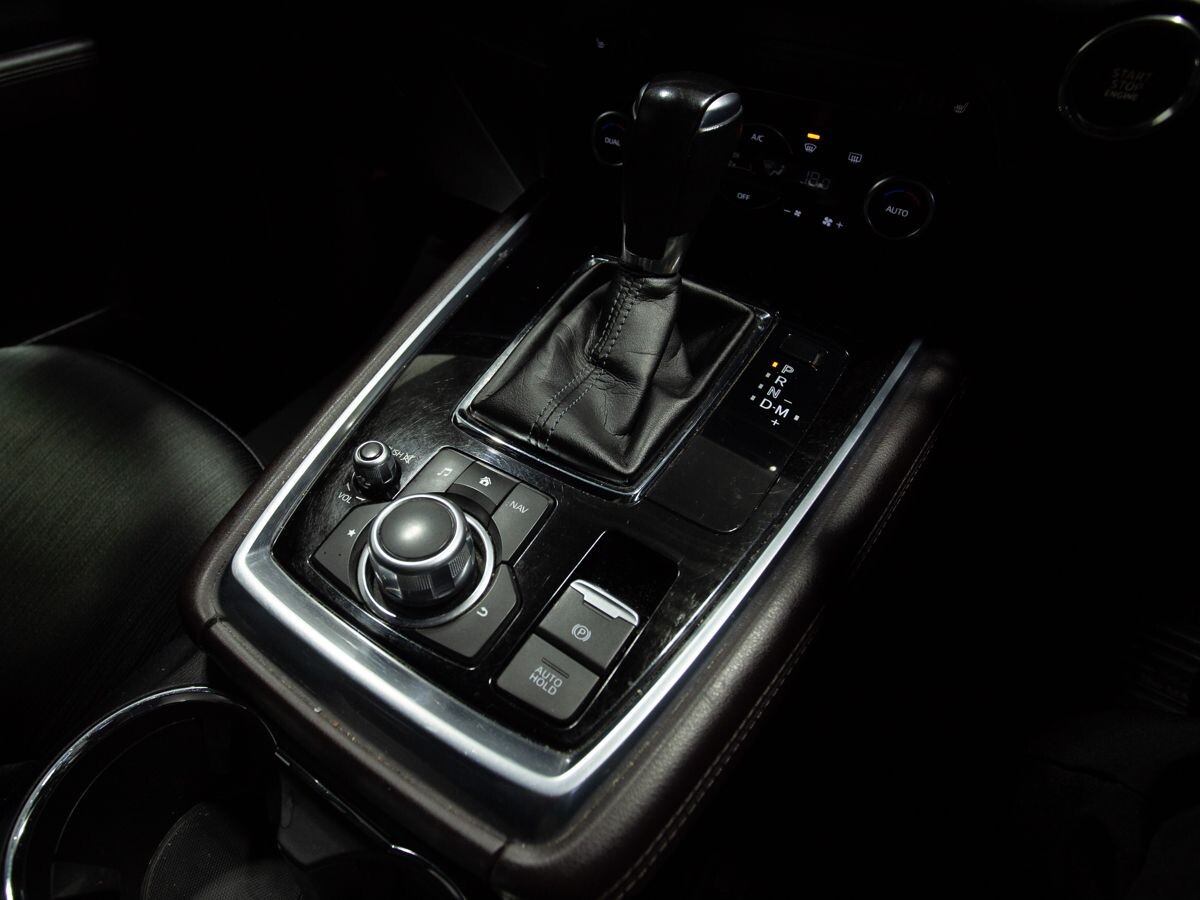 Mazda CX-8 2018 - фото автомобиля