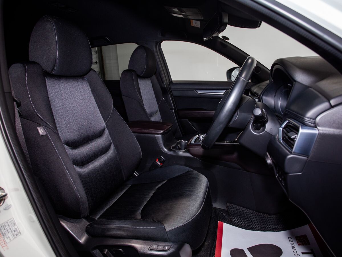 Mazda CX-8 2018 - фото автомобиля