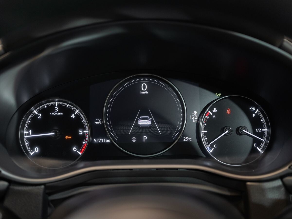 Mazda CX-30 2020 - фото автомобиля