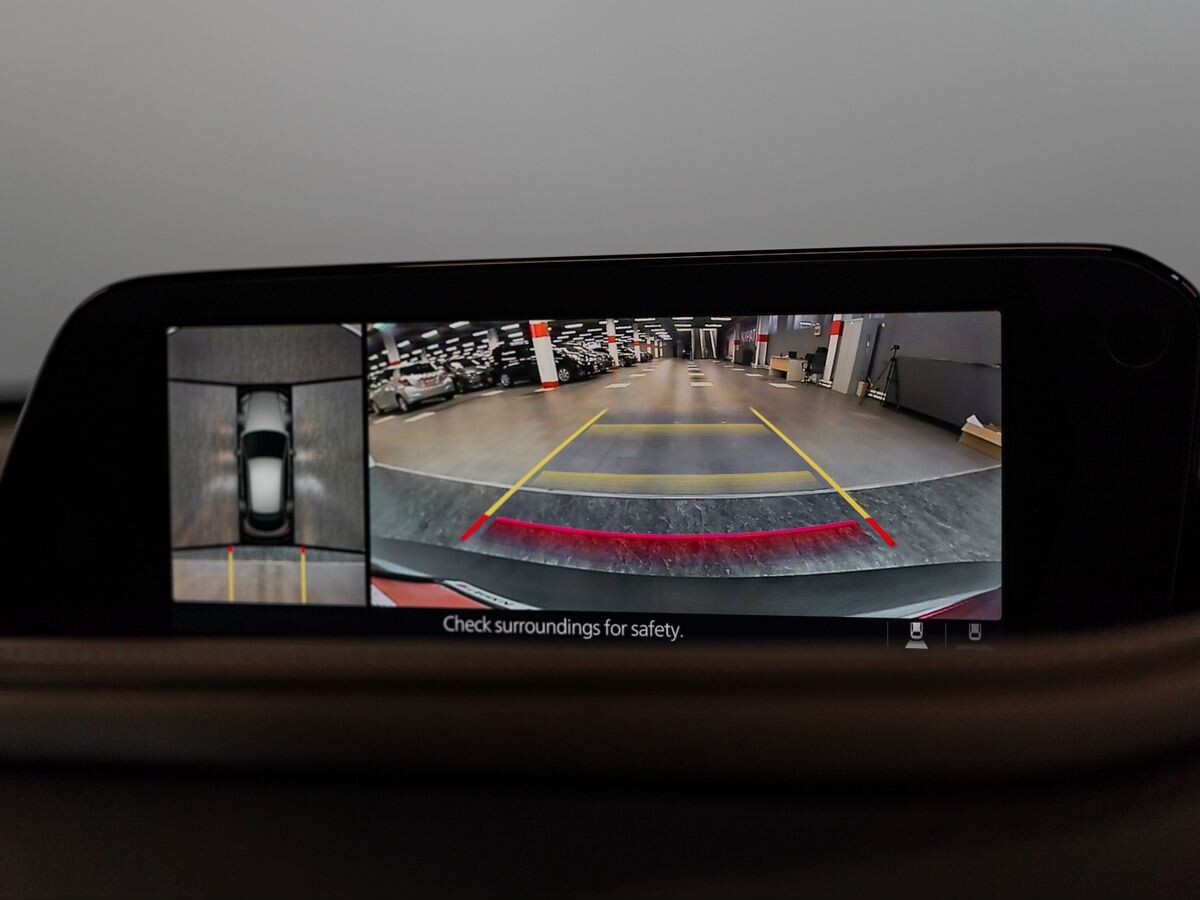 Mazda CX-30 2020 - фото автомобиля