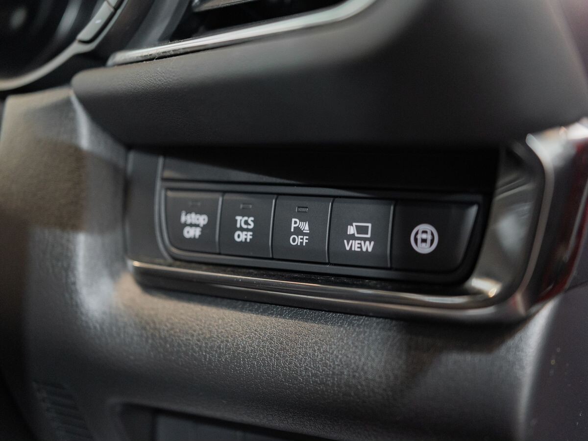 Mazda CX-30 2020 - фото автомобиля