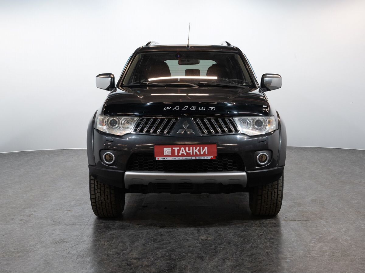 Mitsubishi Pajero Sport 2011 - фото автомобиля