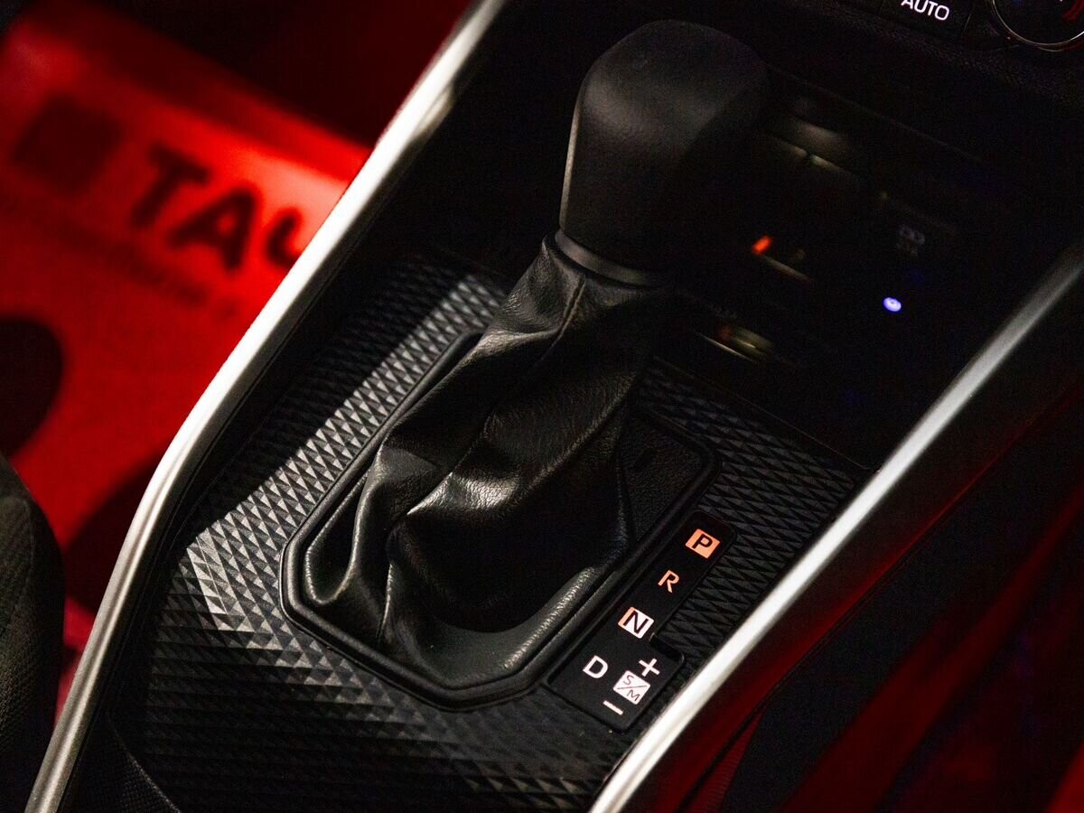 Toyota Raize 2020 - фото автомобиля