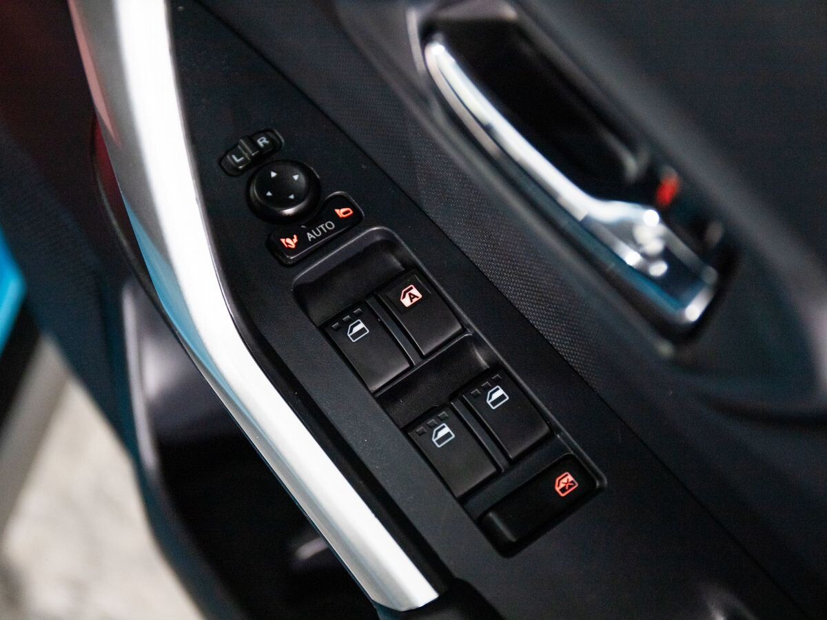 Toyota Raize 2020 - фото автомобиля