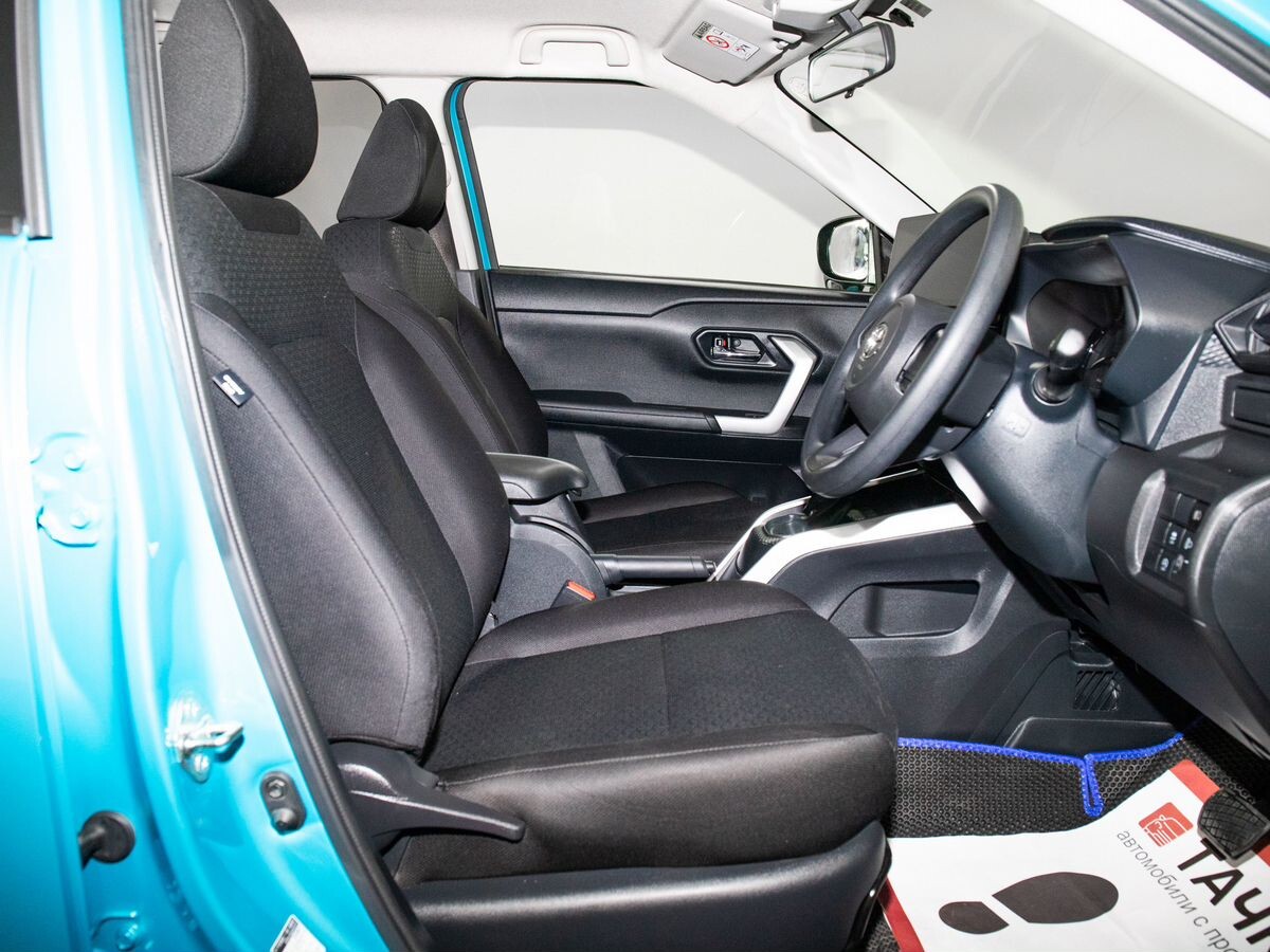 Toyota Raize 2020 - фото автомобиля